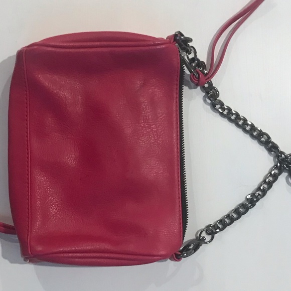 Pink Purse - Picture 2 of 7